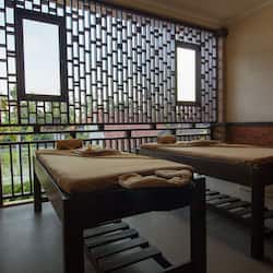 Couples treatment room(s), body treatments, aromatherapy