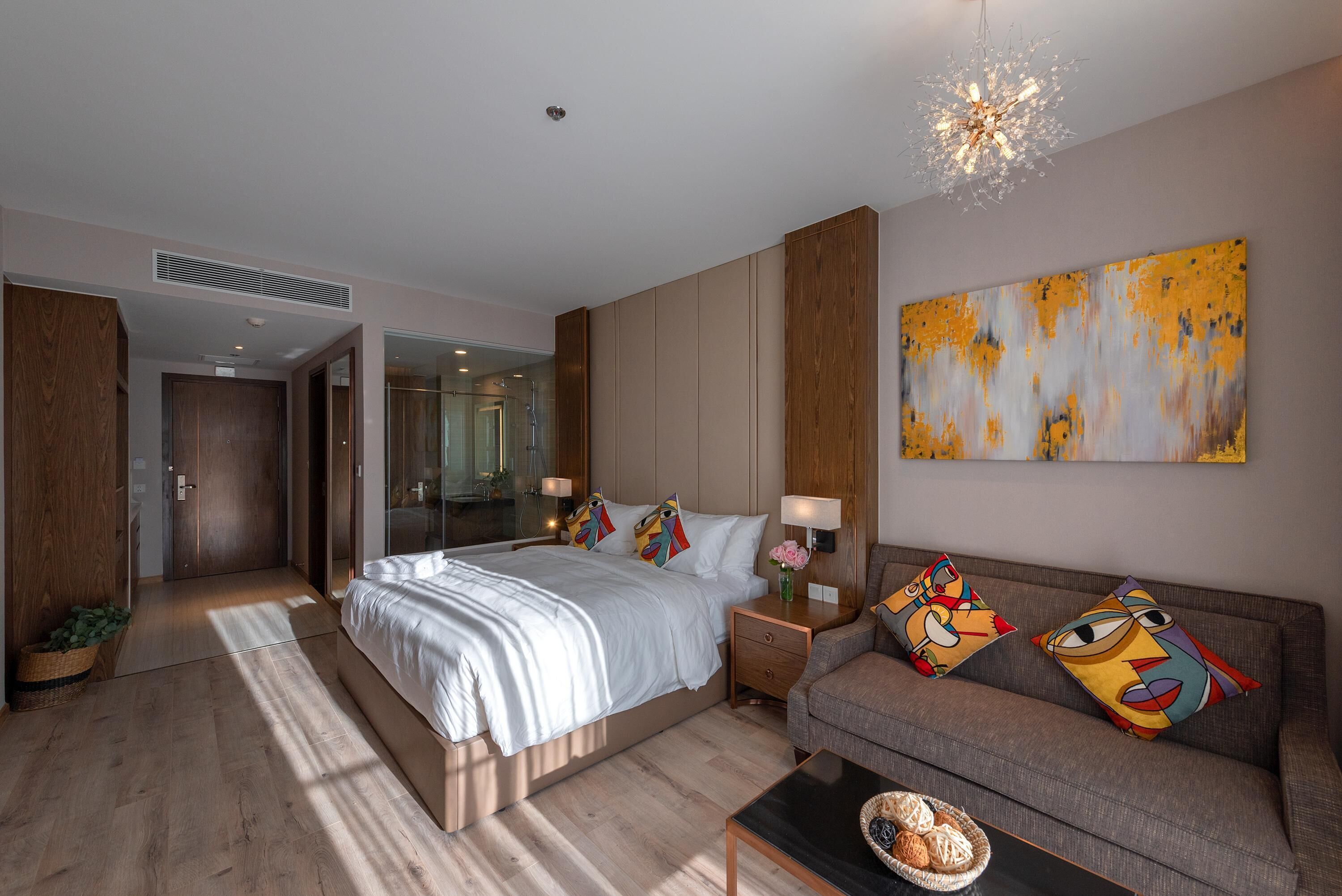 Studio, City View | Premium bedding, in-room safe, individually decorated