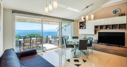 Ferienwohnung Roberto mit Meerblick