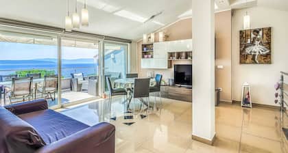 Ferienwohnung Roberto mit Meerblick