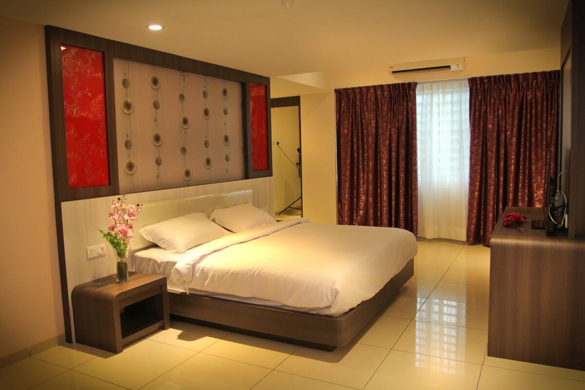Economy Room | In-room safe, free WiFi, bed sheets