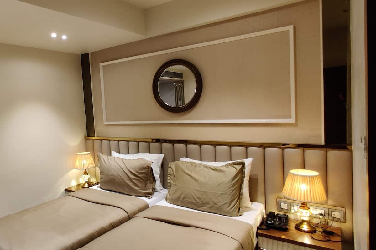 Deluxe Double or Twin Room | Premium bedding, in-room safe, desk, laptop workspace