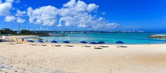 Aquaresort In Chatan