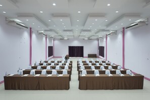Khu phòng họp
