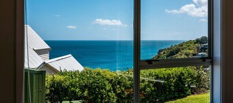 The Island Gem - Oneroa Holiday Home