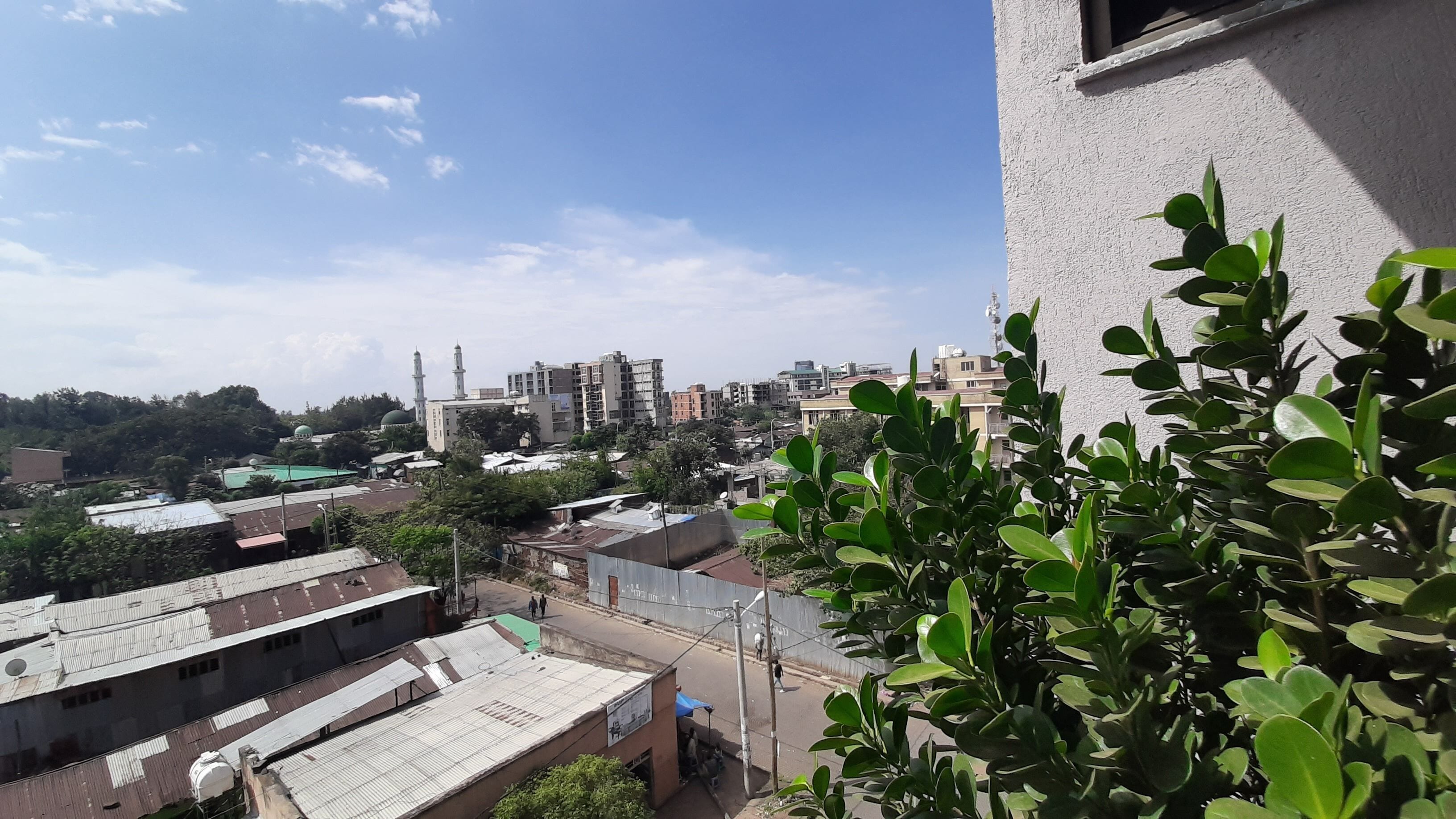 deluxe single room, balcony, city view | city view