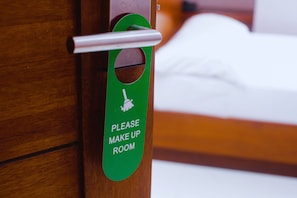 Deluxe Room | Desk, rollaway beds, free WiFi, wheelchair access - Coastal Hotel Iloilo (Leganes)