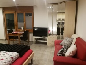 1 Schlafzimmer, Internetzugang