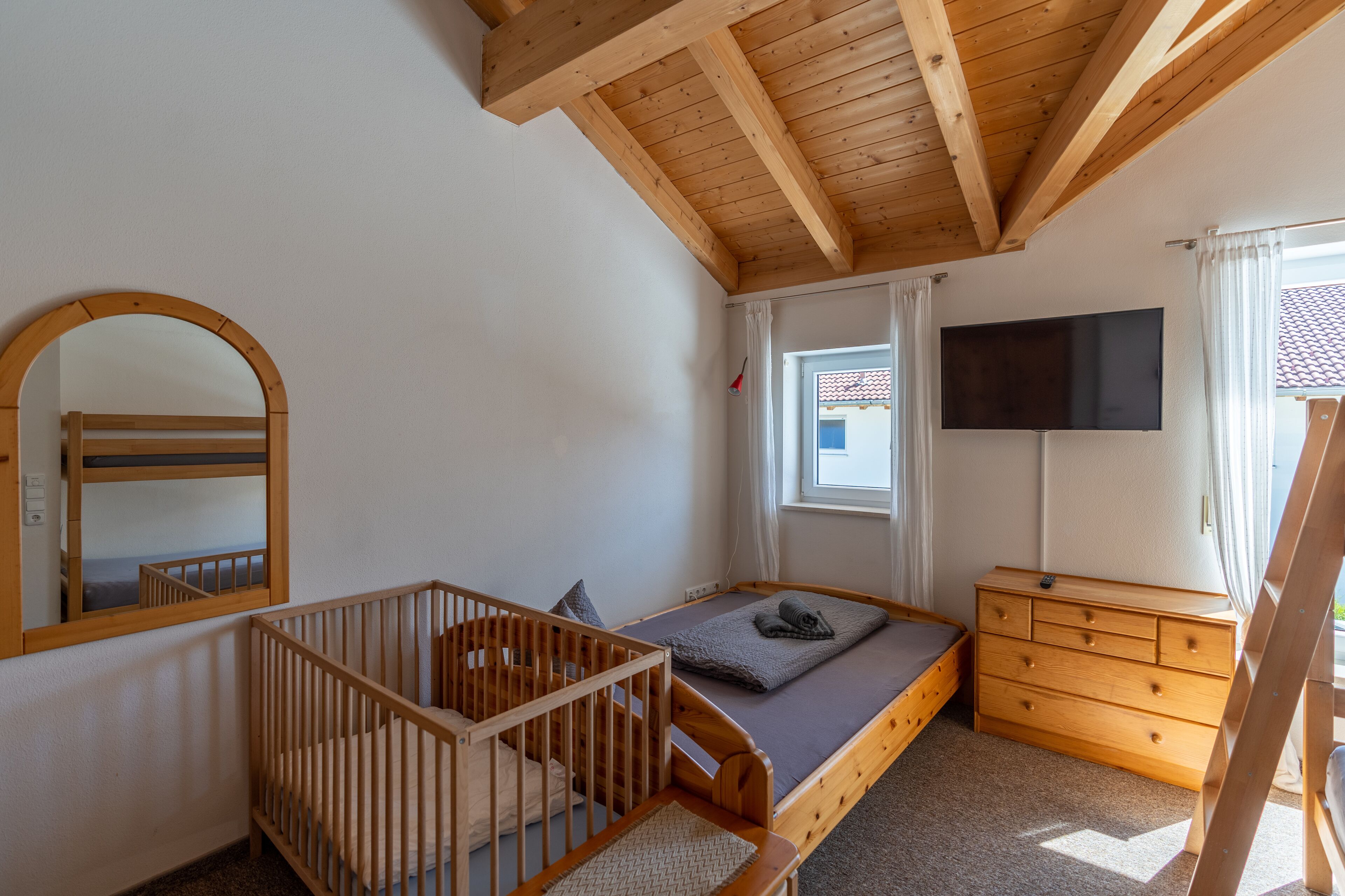 3 Schlafzimmer, Zimmersafe, Bügeleisen/Bügelbrett, Reisekinderbett