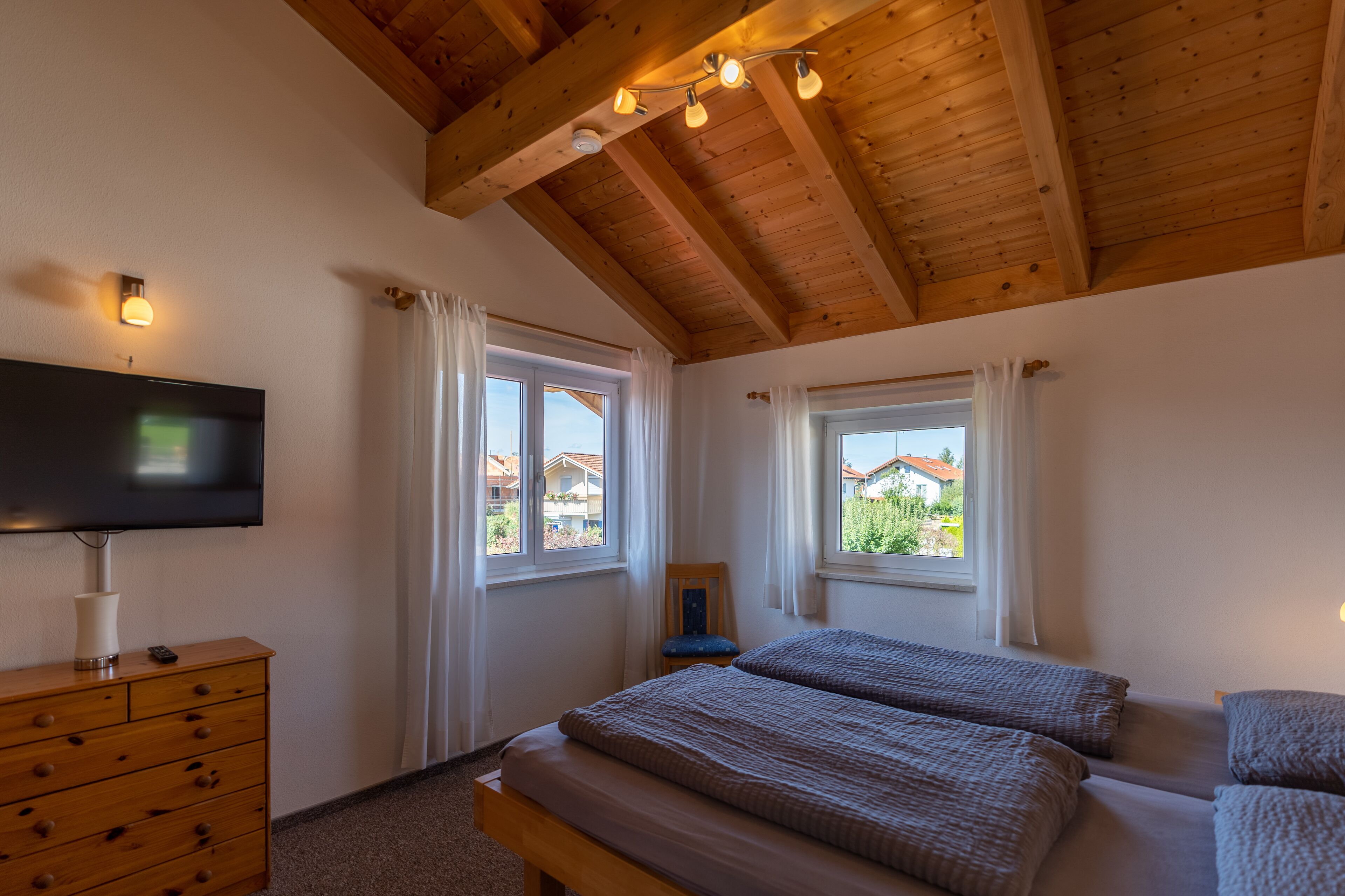 3 Schlafzimmer, Zimmersafe, Bügeleisen/Bügelbrett, Reisekinderbett