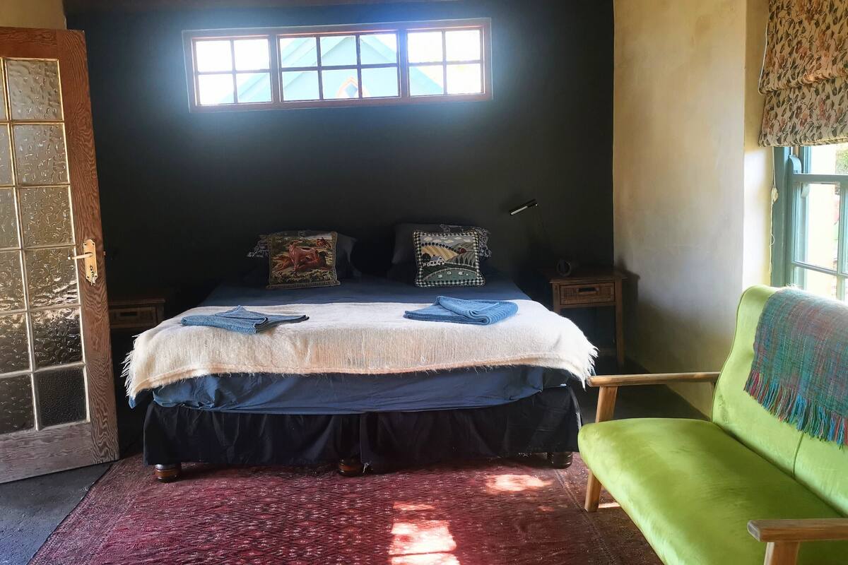 Casa de campo Confort | Escritorio, wifi gratis y ropa de cama