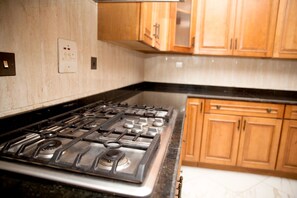 3 Bedroom Apartment | Private kitchen