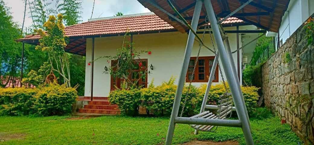 Children’s play area – outdoor
