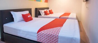 Hotel O Taj (seksyen 13)