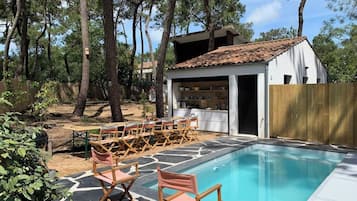 Piscine extérieure, piscine chauffée