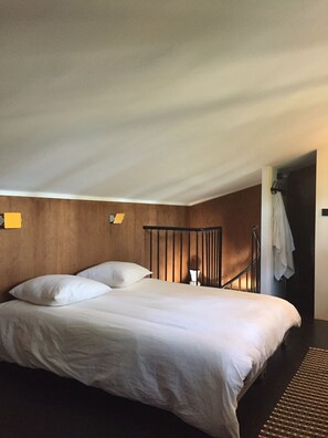 5 chambres, fer et planche Ă repasser, Wi-Fi, draps fournis