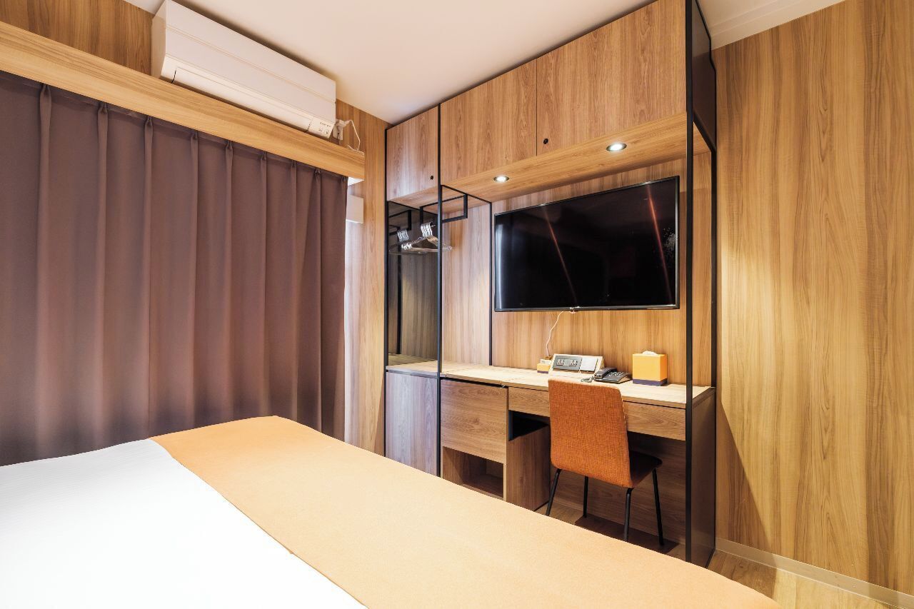 Deluxe Double Room, Non Smoking | In-room safe, desk, laptop workspace, free WiFi