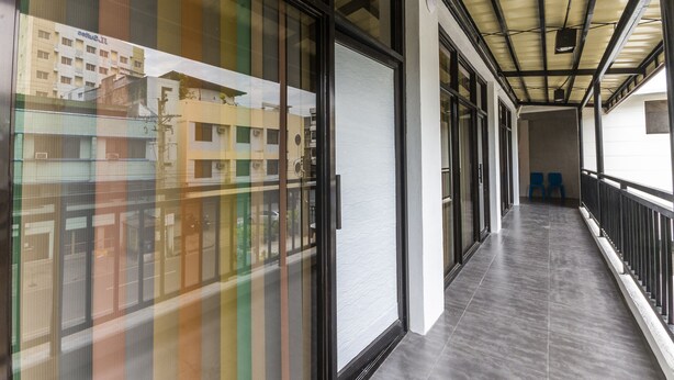 Exterior detail - OYO 476 Hedda Hotel (Cebu)