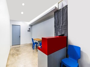 Reception - OYO 476 Hedda Hotel (Cebu)