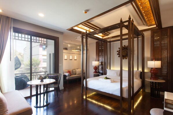 Ropa de cama de alta calidad, camas con efecto memoria y minibar 