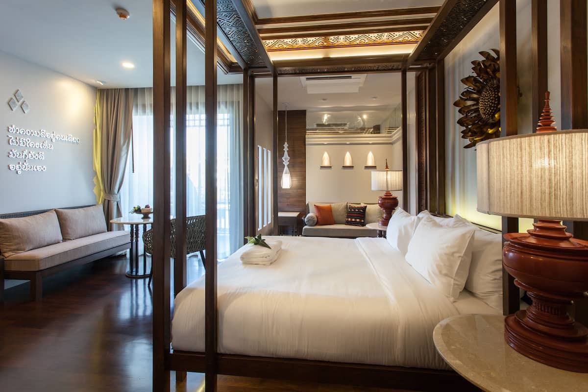 Luxe beddengoed, bedden met traagschuimmatrassen, een minibar