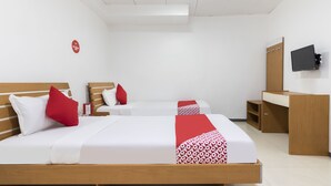 Unclassified image, 5 of 31, button - OYO 416 Lucky Hotel (Manila)