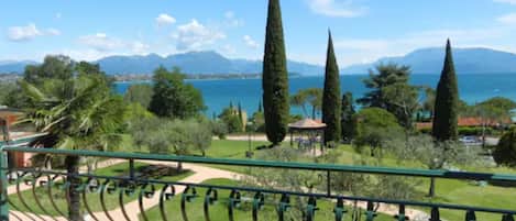 Monolocale con balcone o terrazzo (Pet Friendly) | Balcony view