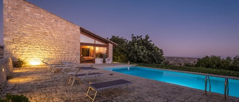 Outdoor pool, sun loungers