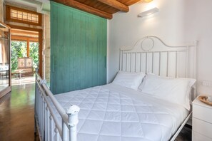 2 Schlafzimmer, Zimmersafe, Bügeleisen/Bügelbrett, Reisekinderbett