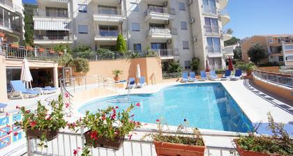 Petrovac Bay Apartments