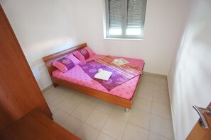 Apartment, 2 Bedrooms, Balcony - Petrovac Bay Apartments (Petrovac)