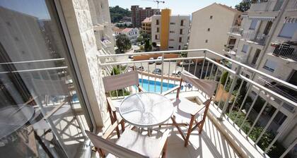 Petrovac Bay Apartments