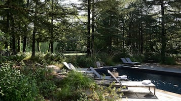 Sun deck