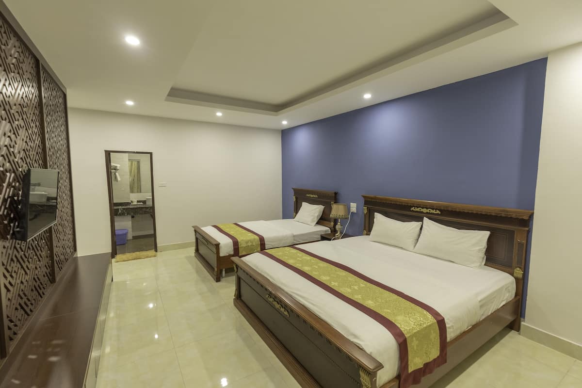Basic Twin Room, Queen bed