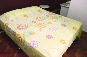 City Apartment | 3 bedrooms, desk, iron/ironing board, bed sheets - Claudia Copa (Rio de Janeiro)