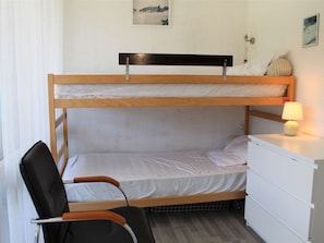 1 quarto