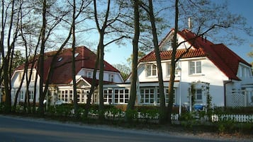 Ngoại thất