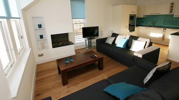 Apartment | Living area - Baobab (Gullane)