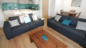Interior - Baobab (Gullane)