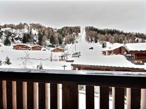 Property grounds - New Apartment with Terrace and Parking (Plagne 1800)