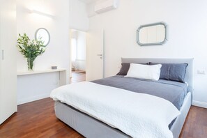 3 chambres, fer et planche à repasser, Wi-Fi