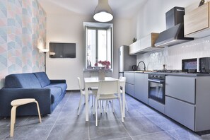 Interior - GuestHost - Garibaldi huge and cozy apartment (Napoli)