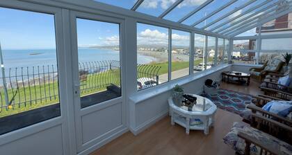 A Tranquil haven with panaromic views.