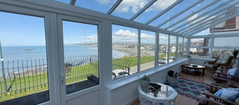 A Tranquil haven with panaromic views.