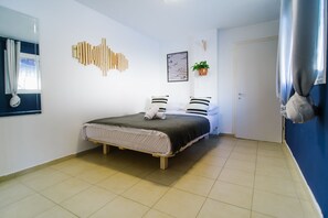 Studio | Free WiFi - Gordon Beach Apartments (Tel Aviv)