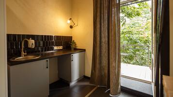 Exclusive Double Room | Free WiFi