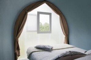 2 chambres, literie hypoallergénique, décoration personnalisée