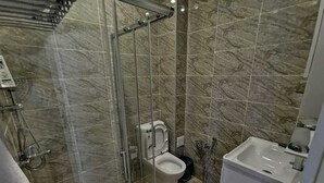 Bathroom - The Best (Baku)