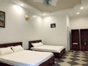 Romantic Double Room | 1 bedroom, blackout drapes, free WiFi, bed sheets