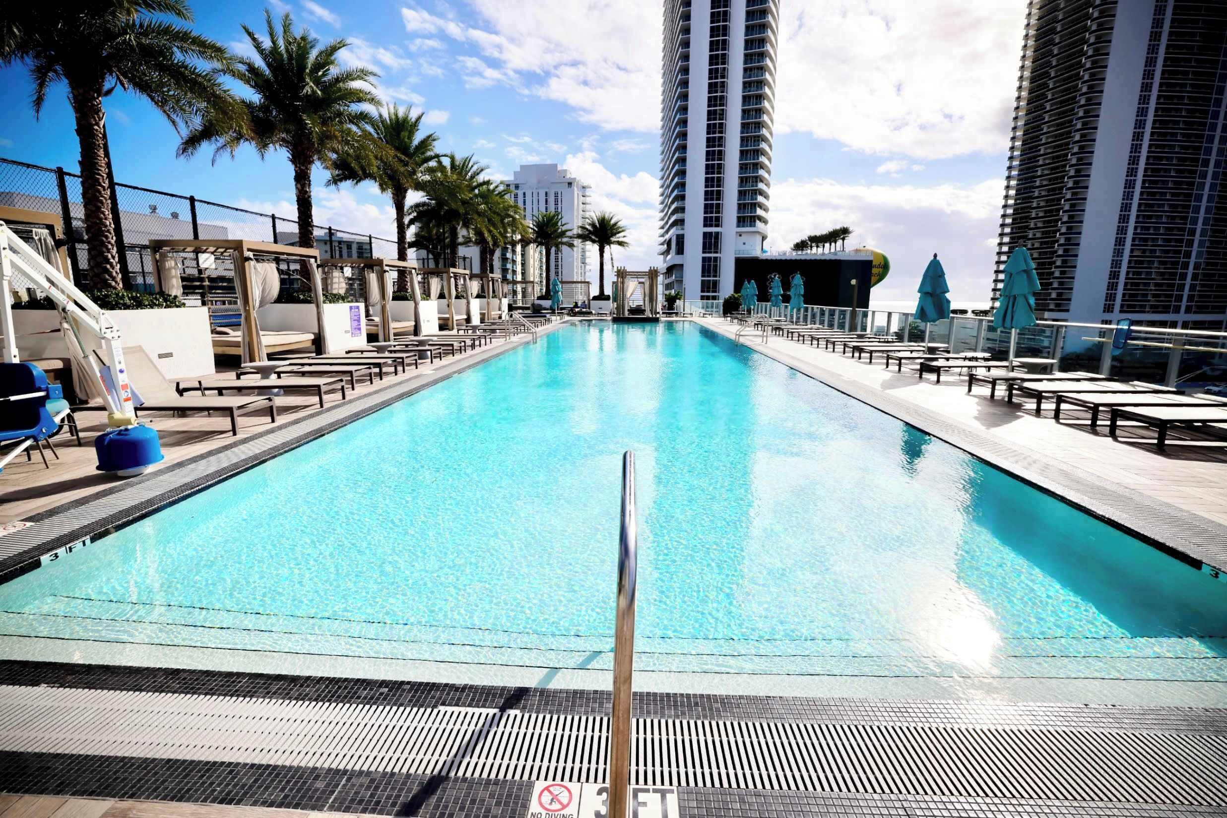 An infinity pool